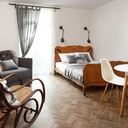 Miod Malvina Apartamenty Krynica-Zdrój Esterno foto