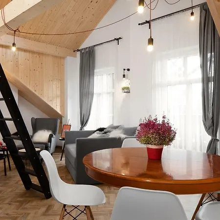 Miod Malvina Apartamenty Krynica-Zdrój Esterno foto